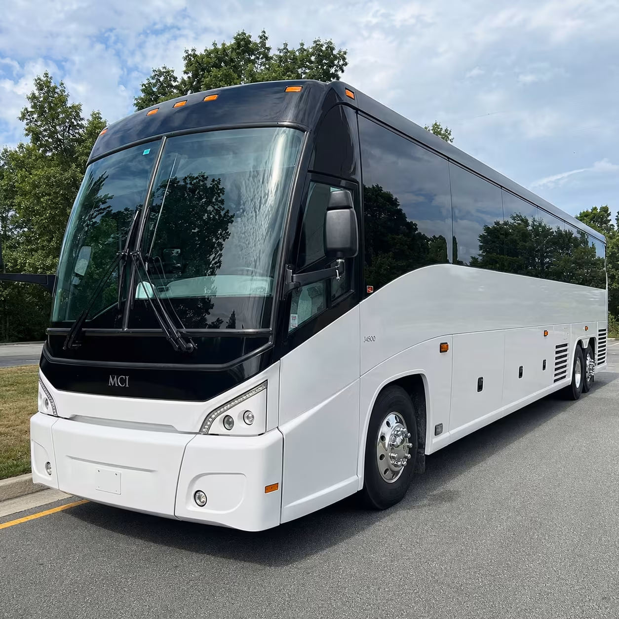 amerant bank arena concert bus rentals in sunrise