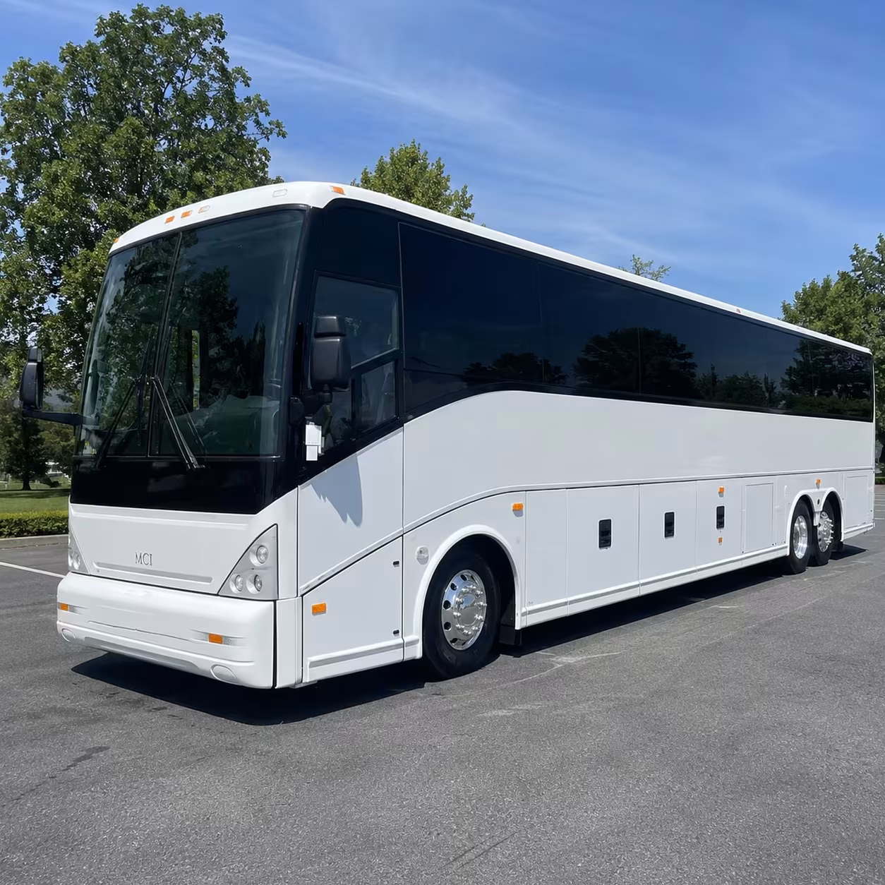 employee shuttles in sunrise