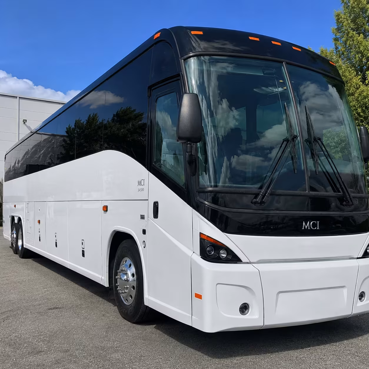 law enforcement and first responder bus rentals in sunrise